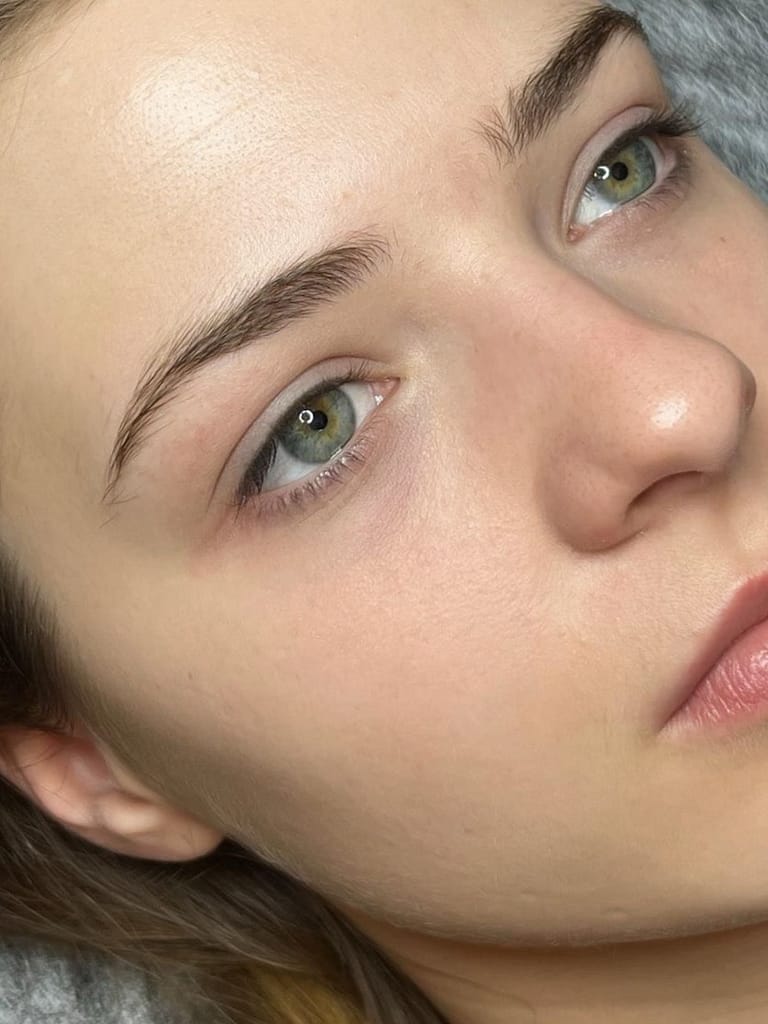 Před Lash Liftingem